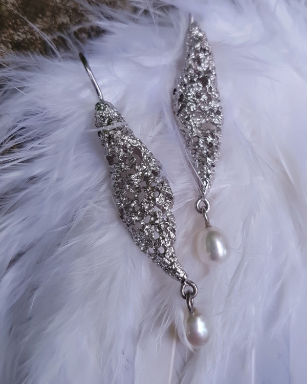 Atelier Solstice – Boucles d’oreilles en argent 925 et perles d'eau douce